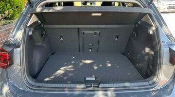 2026 Volkswagen ETSI MHEV Match DSG Euro 6 5-door (Grey) - Image: 22