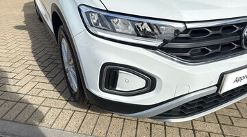 2023 Volkswagen TSI Life DSG Euro 6 5-door (White) - Image: 24