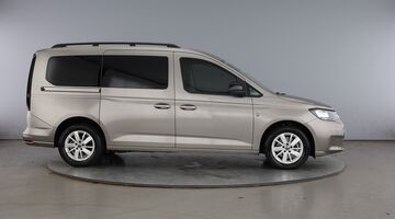 2025 Volkswagen 2.0 TDI Life DSG Euro 6 5-door (Beige) - Image: 4