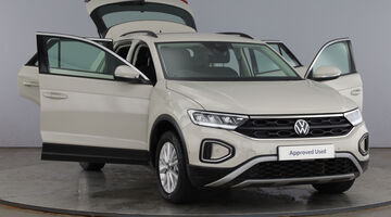 2023 Volkswagen 1.0 TSI Life Euro 6 5-door (Grey) - Image: 10