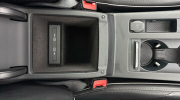 2021 Volkswagen 2.0 TSI R-Line Fastback DSG Euro 6 5-door (Silver) - Image: 8
