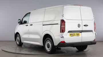 2025 Volkswagen 2.0 TDI T28 Commerce Plus FWD SWB Euro 6 5-door (Grey) - Image: 3
