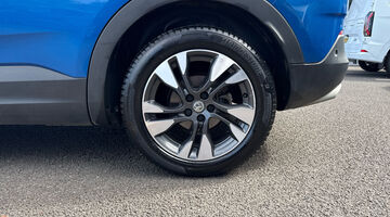 2020 Vauxhall Turbo SRi Nav Euro 6 5-door (Blue) - Image: 14