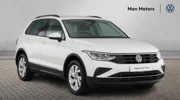 2023 Volkswagen TSI Life DSG Euro 6 5-door (White) - Image: 1