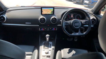 2017 Audi 2.0 TFSI S line Sportback S Tronic quattro Euro 6 5-door (Red) - Image: 8