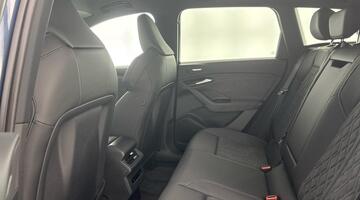 2026 Audi 100kWh Performance Black Edition Auto 5-door (Blue) - Image: 28