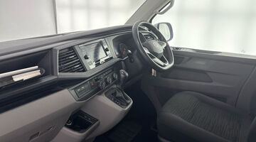 2021 Volkswagen 2.0 TDI SE DSG LWB Euro 6 5-door (Silver) - Image: 2