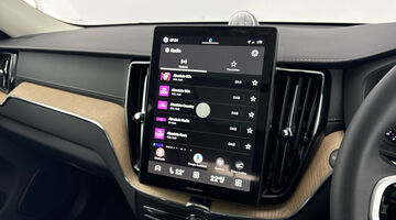 2026 Volvo 2.0 B5 MHEV Ultra Bright Auto Euro 6 5-door (Silver) - Image: 27