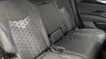 2025 Volkswagen TSI eHybrid 19.7kWh R-Line DSG Euro 6 5-door (Green) - Image: 9