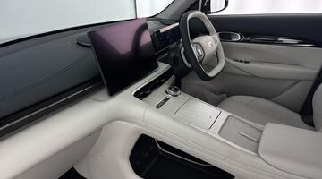 2026 Geely 60.22kWh Pro Auto 5-door (Black) - Image: 2