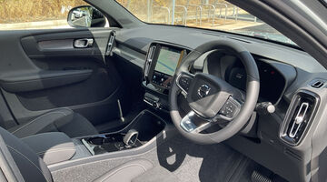 2026 Volvo Single Motor Extended Range 82kWh Plus Black Edition Auto 5-door (Grey) - Image: 6