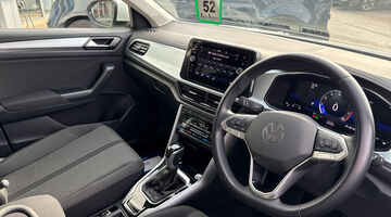 2023 Volkswagen TSI Life DSG Euro 6 5-door (White) - Image: 6