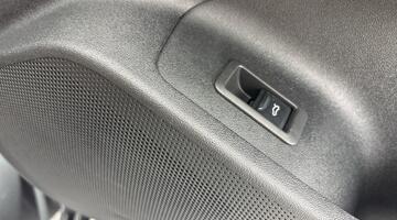 2025 Audi 100kWh Edition 1 Auto quattro 5-door (Grey) - Image: 30