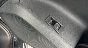 2025 Audi 2.0 TDI Sport Sportback S Tronic quattro Euro 6 5-door (Grey) - Image: 20