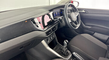 2022 Volkswagen 1.0 EVO Life Euro 6 5-door (Red) - Image: 2