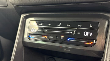 2023 Volkswagen TSI 13kWh R-Line DSG Euro 6 5-door (Blue) - Image: 8