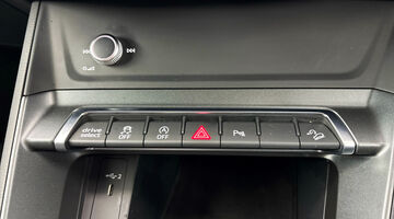 2023 Audi TFSI CoD 35 Black Edition Sportback S Tronic Euro 6 5-door (Black) - Image: 13