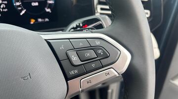2026 Volkswagen Elegance 1.5 eTSI 150 PS 7-Speed DSG 5-door (Blue) - Image: 48