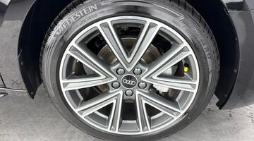 2026 Audi Sportback S line 35 TFSI 150 PS S tronic (Black) - Image: 5
