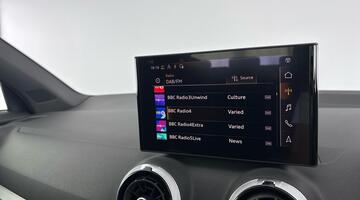 2026 Audi TFSI CoD 35 S line S Tronic Euro 6 5-door (Black) - Image: 7