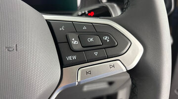 2026 Volkswagen ETSI MHEV Match DSG Euro 6 5-door (Black) - Image: 25