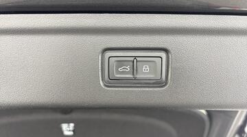 2025 Audi 100kWh Edition 1 Auto quattro 5-door (Grey) - Image: 36