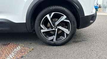 2020 Citroen PureTech Flair Euro 6 5-door (White) - Image: 14