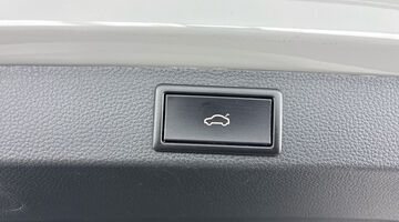 2020 Škoda TSI ACT SportLine DSG Euro 6 5-door (Grey) - Image: 38