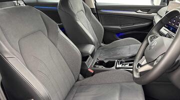 2025 Volkswagen ETSI MHEV Style DSG Euro 6 5-door (Grey) - Image: 10