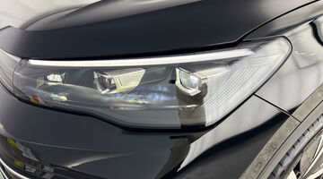 2026 Volkswagen 2.0 TDI Elegance DSG Euro 6 5-door (Black) - Image: 39