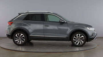 2022 Volkswagen TSI Style Euro 6 5-door (Grey) - Image: 4