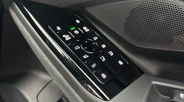 2025 Audi 100kWh Edition 1 Auto quattro 5-door (Grey) - Image: 28