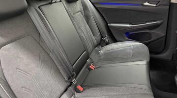 2025 Volkswagen TSI Style Euro 6 5-door (Black) - Image: 9