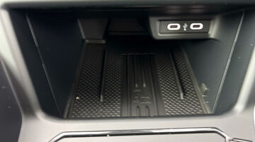2026 Volkswagen 1.0 TSI Match DSG Euro 6 5-door (Blue) - Image: 24