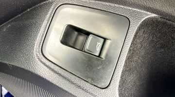 2024 Volkswagen TSI R-Line DSG Euro 6 5-door (Blue) - Image: 21
