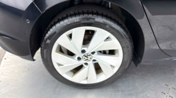 2025 Volkswagen TSI eHybrid 19.7kWh Match DSG Euro 6 5-door (Black) - Image: 27