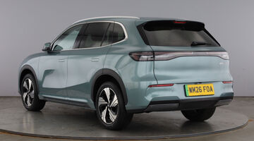 2026 Geely 60.22kWh Max Auto 5-door (Green) - Image: 3