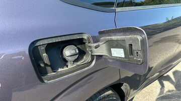 2026 CUPRA EHybrid 25.8kWh VZ2 DSG Euro 6 5-door (Purple) - Image: 25