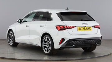 2025 Audi TFSI S line Sportback S Tronic Euro 6 5-door (White) - Image: 3