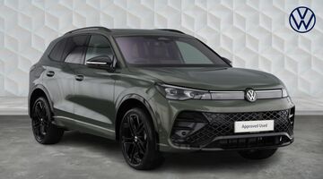 2026 Volkswagen TSI eHybrid 19.7kWh Black Edition DSG Euro 6 5-door (Green) - Image: 1
