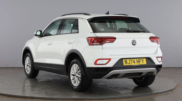 2024 Volkswagen TSI Life Euro 6 5-door (White) - Image: 3