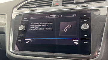 2023 Volkswagen TSI Life Euro 6 5-door (Grey) - Image: 17