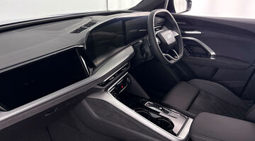 2026 Audi 2.0 TFSI Edition 1 Sportback S Tronic quattro Euro 6 5-door (Blue) - Image: 2