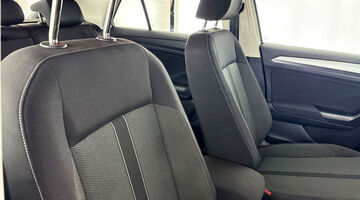 2023 Volkswagen 1.0 TSI Life Euro 6 5-door (Grey) - Image: 21
