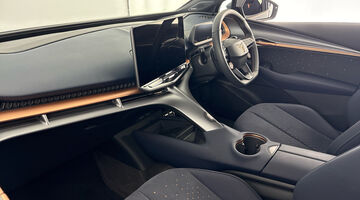 2025 CUPRA 77kWh VZ1 SUV Coupe Auto 4-doorive 5dr (Blue) - Image: 2