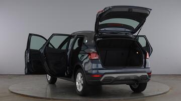 2026 SEAT 1.0 TSI SE Euro 6 5-door (Grey) - Image: 11
