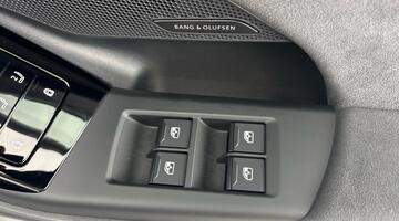 2025 Audi 100kWh Edition 1 Auto quattro 5-door (Grey) - Image: 12
