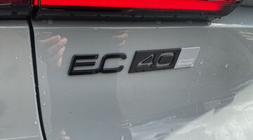 2026 Volvo Single Motor Extended Range 82kWh Plus Black Edition Auto 5-door (Grey) - Image: 17