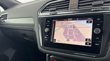 2023 Volkswagen TSI 13kWh R-Line DSG Euro 6 5-door (Blue) - Image: 17