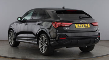 2023 Audi TFSI CoD 35 Black Edition Euro 6 5-door (Black) - Image: 3